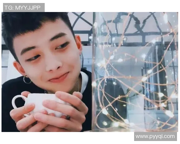 足球明星齐聚抖音挑战赛展现惊人技巧与幽默风采引发热潮